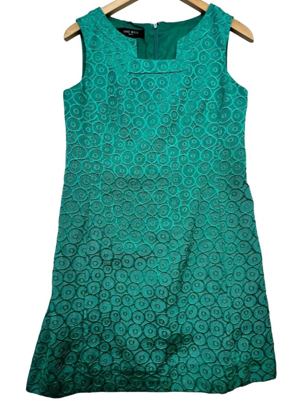 Nine West Women's Back Zip Shift Dress Sleeveless Sz 8 Teal Green Circular Print